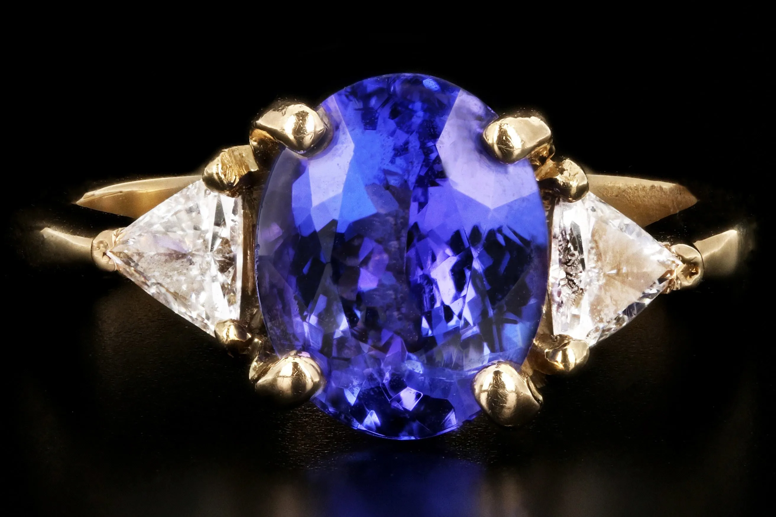 Modern 14K Yellow Gold 3 Carat Tanzanite and Trillion Cut Diamond Ring