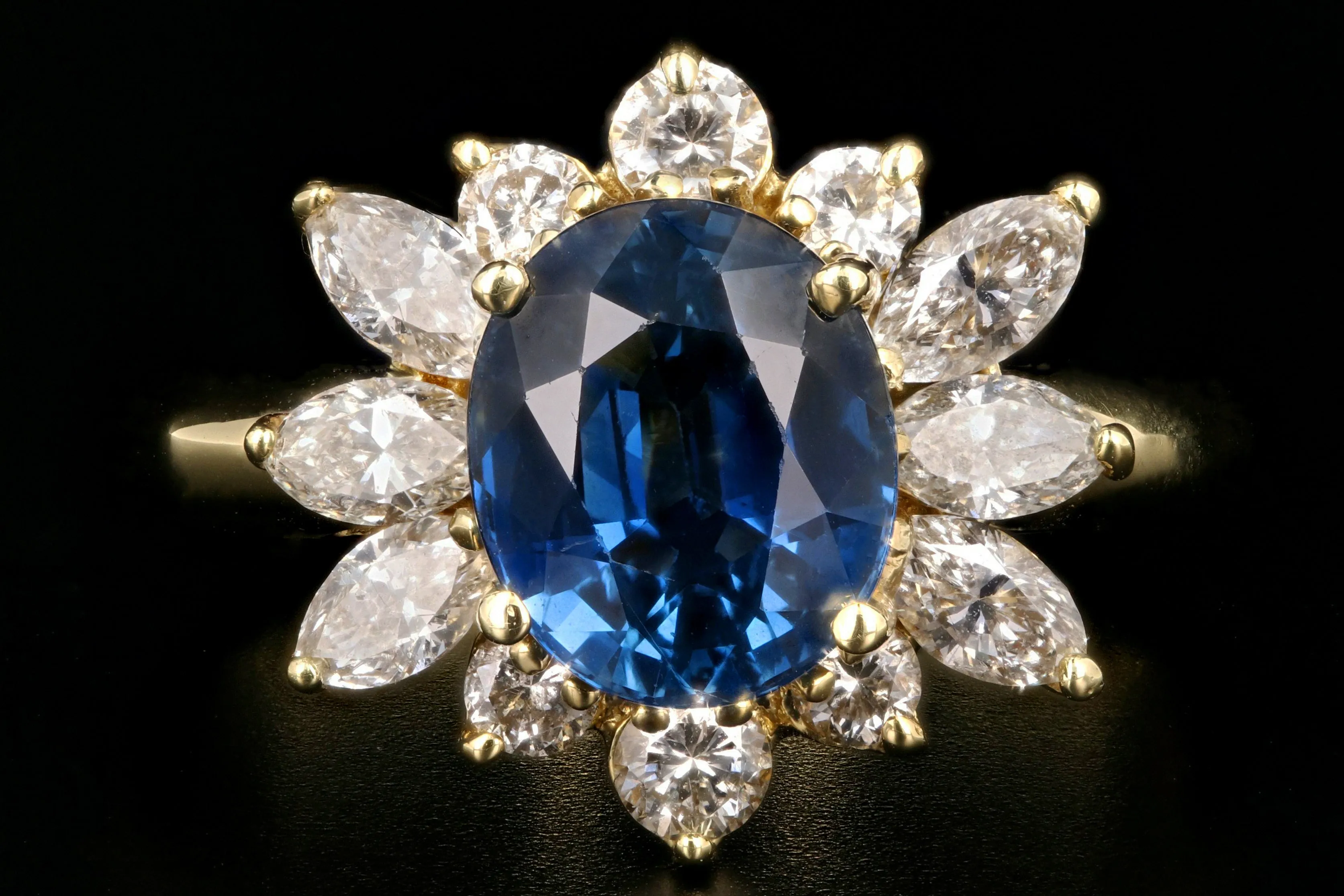 Modern 14K Yellow Gold GIA Certified 2.5 Carat Natural Sapphire and Diamond Halo Ring