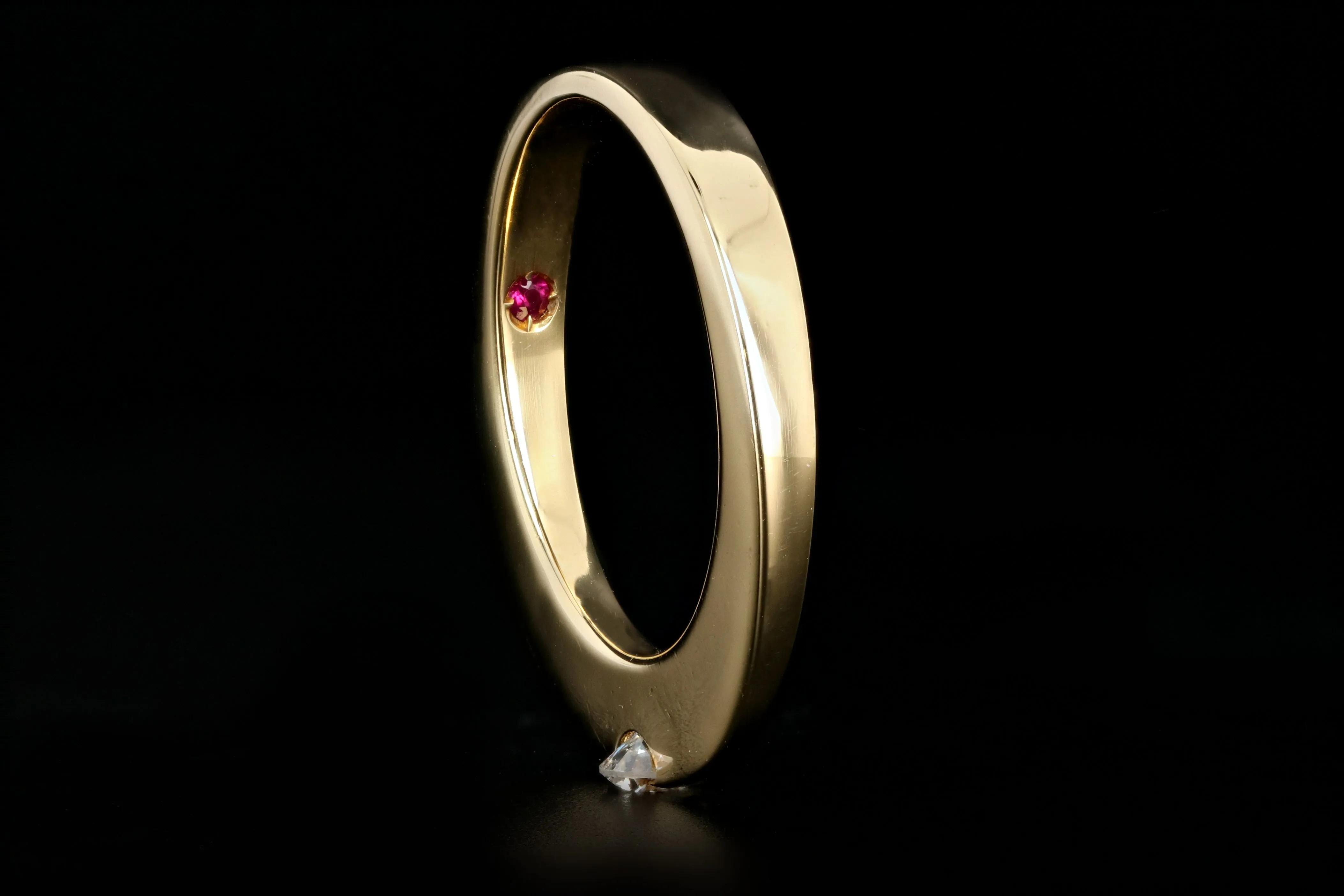 Modern Roberto Coin 18K Yellow .15 Carat Diamond Ring