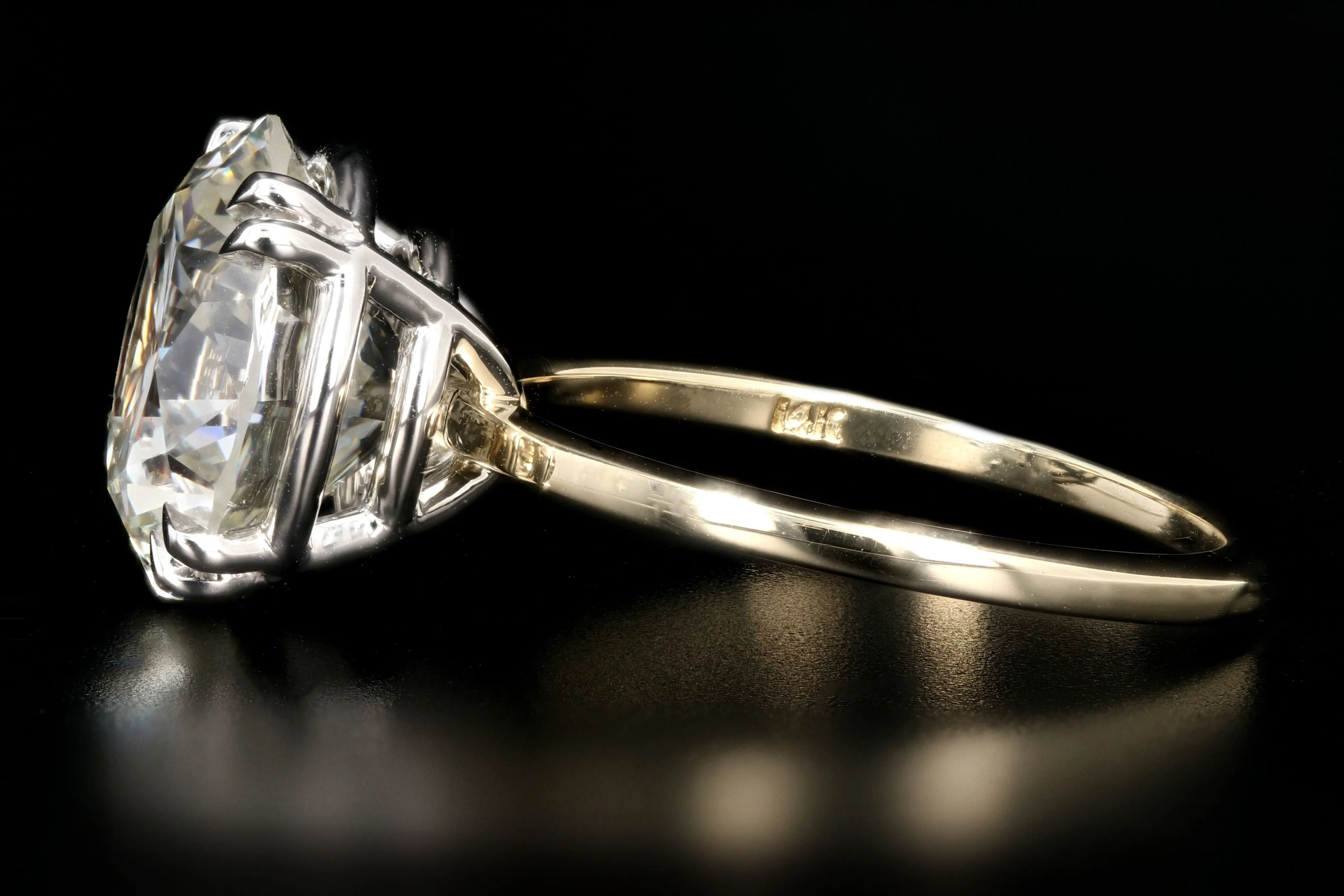 New 18K Yellow Gold and Platinum 6.20 Carat Round Brilliant Cut Diamond Engagement Ring GIA Certiifed