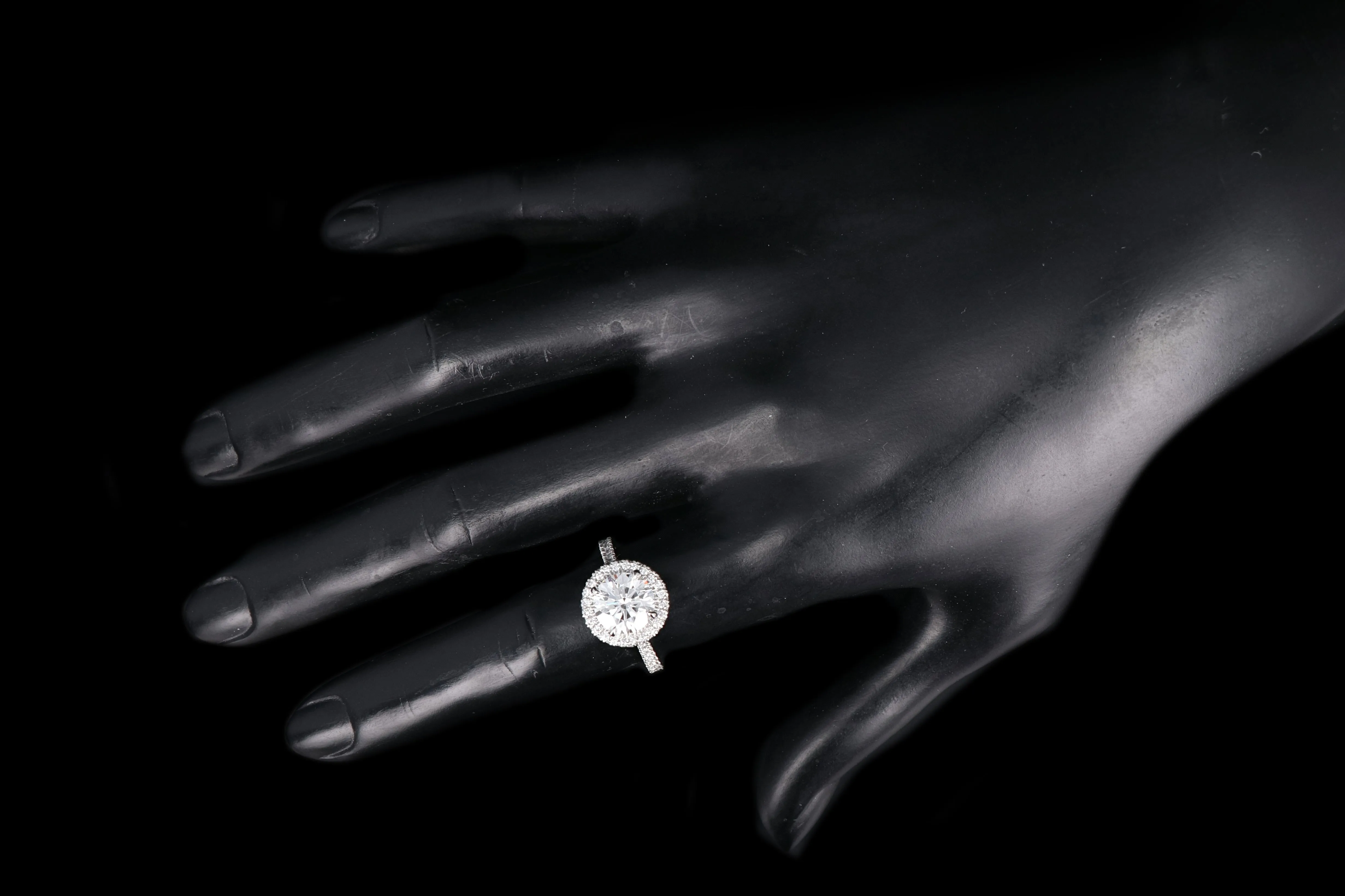 New Platinum 2.29 Carat Round Brilliant Cut Diamond Engagement Ring GIA Certified