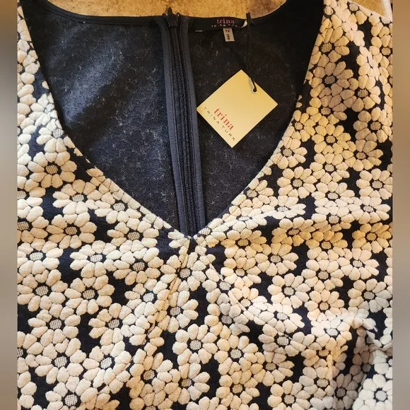 NEW Trina Turk Valley Dress Cream and Blue Floral Pattern Size 12 (NWT)