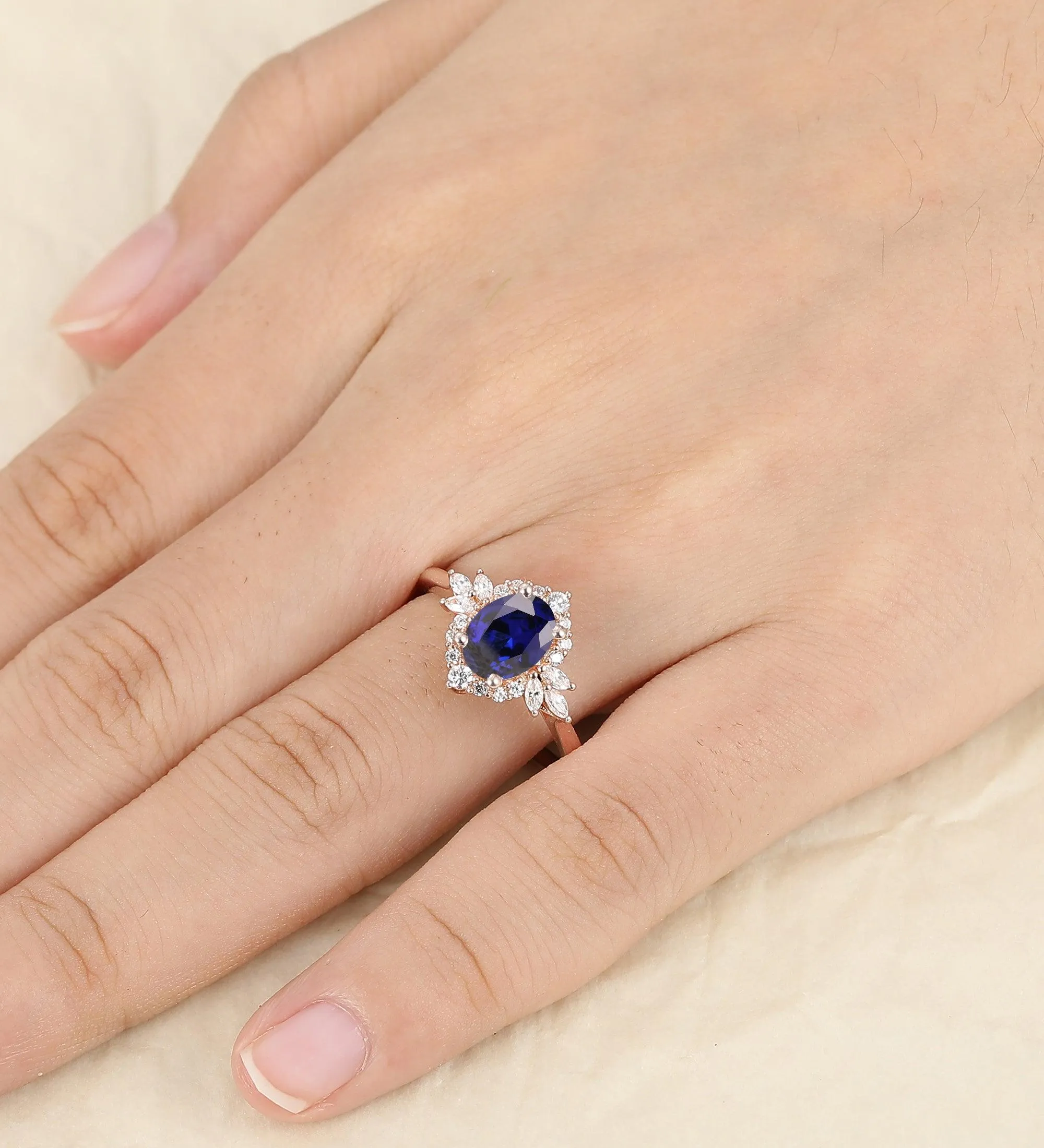 Oval Cut 1.5Carat Sapphire Engagement Ring Vintage Unique Moissanite Wedding Promise Ring