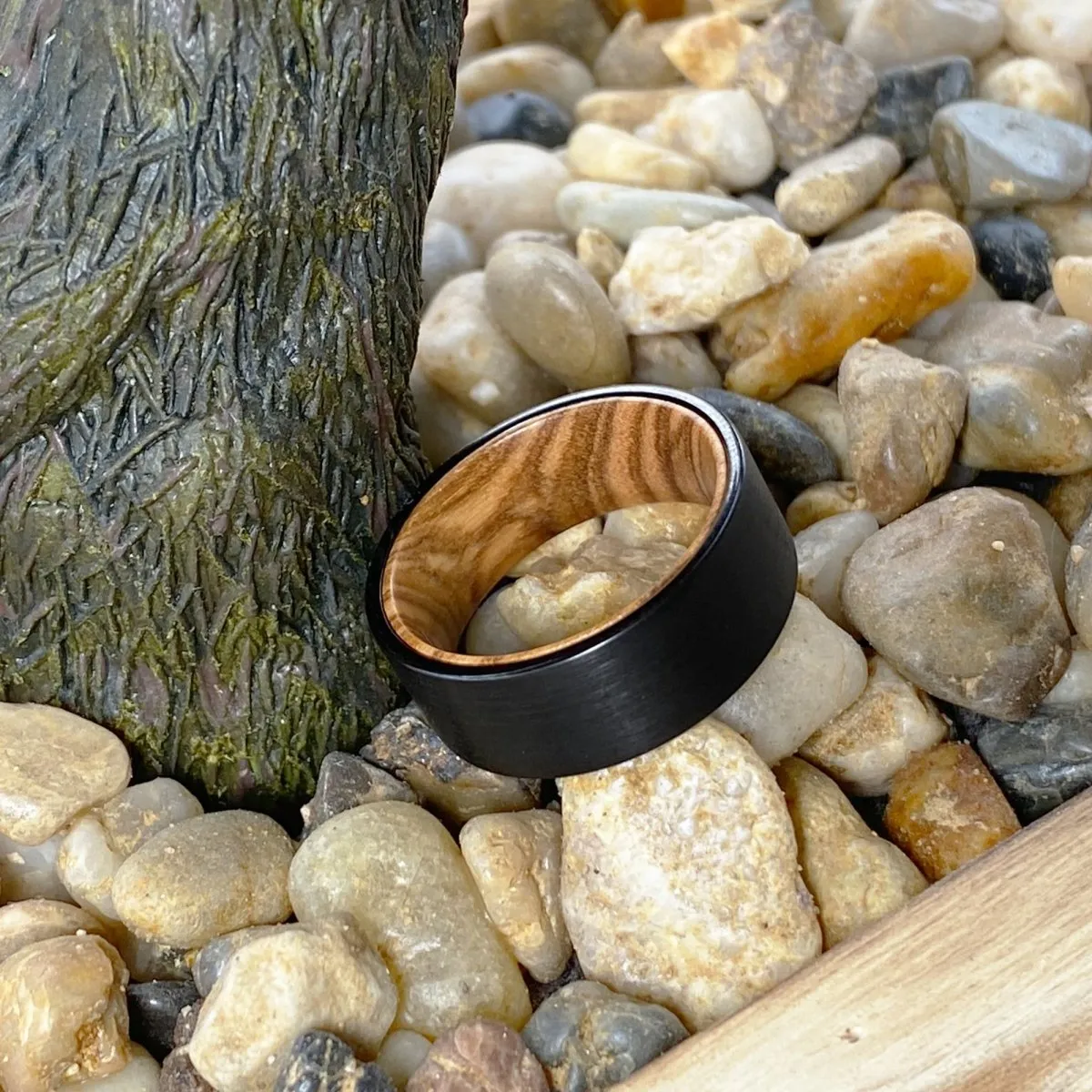 RISING | Olive Wood, Black Flat Brushed Tungsten