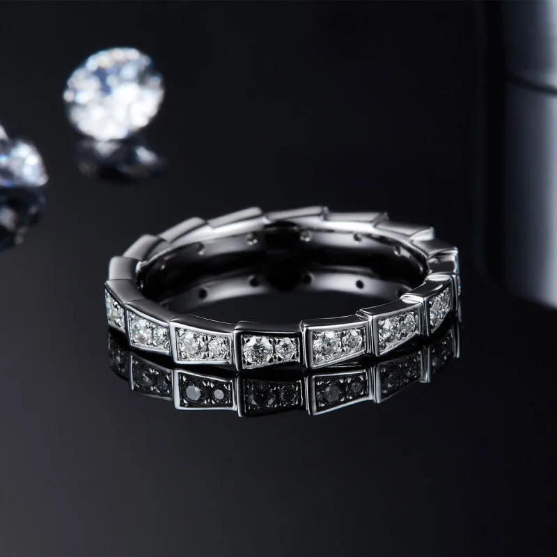 Round Cut Moissanite Diamond Mechanical Snake Eternity Ring