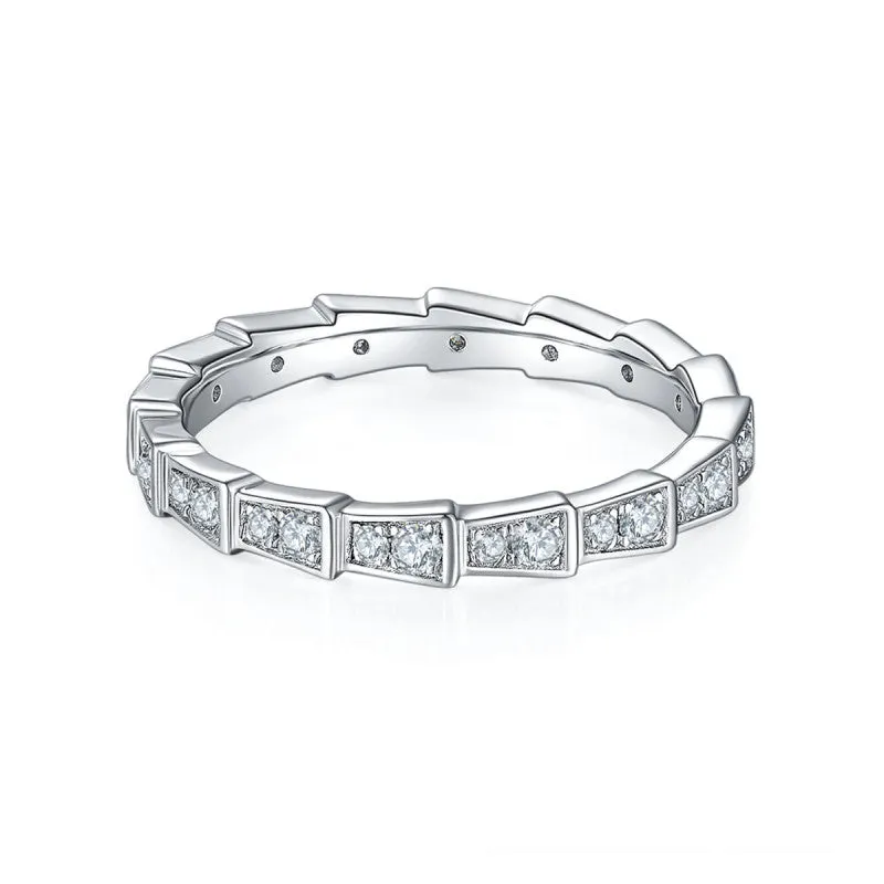 Round Cut Moissanite Diamond Mechanical Snake Eternity Ring