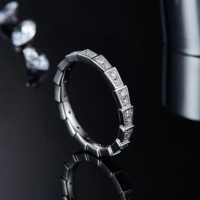 Round Cut Moissanite Diamond Mechanical Snake Eternity Ring