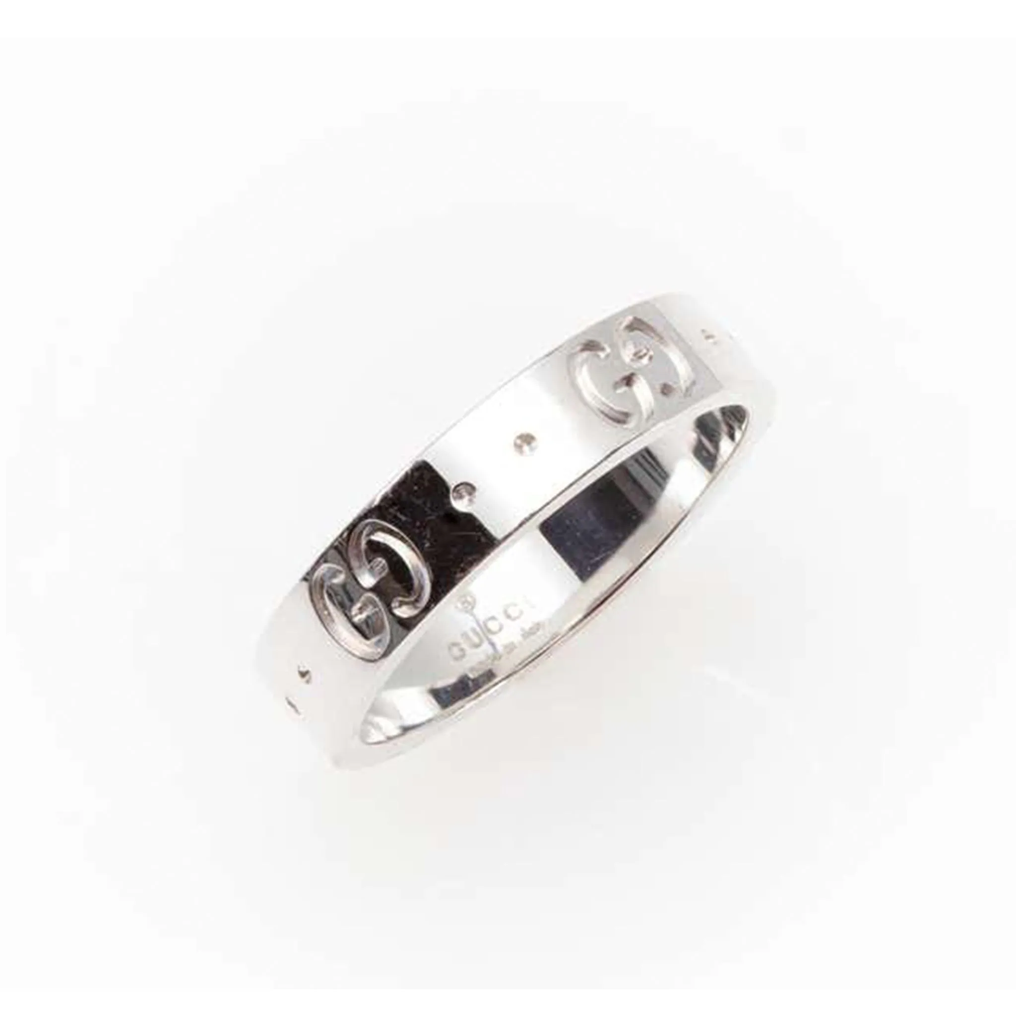 Signed Gucci Icon Collection Monogram Band Ring in 18 Karat White Gold