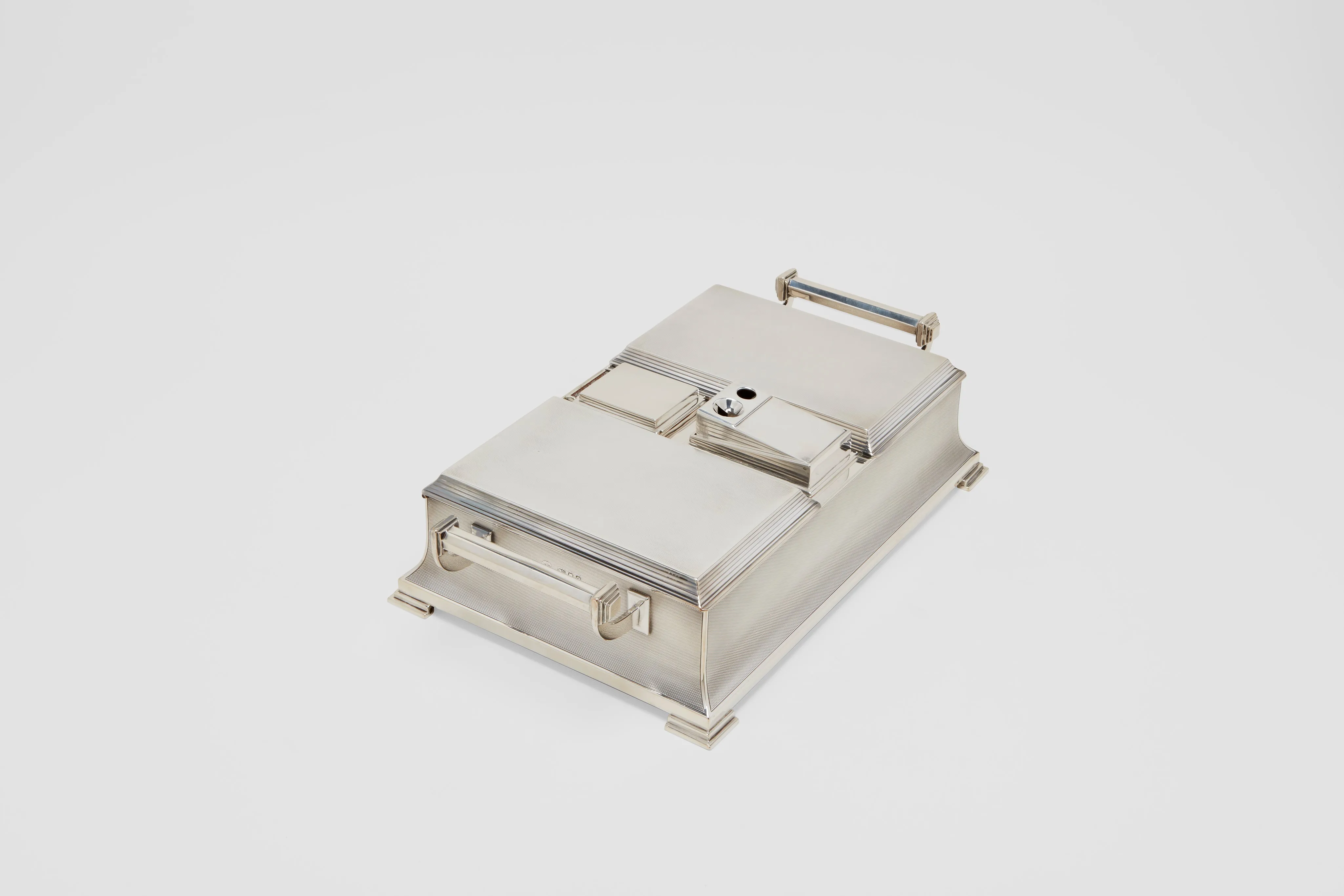 Silver Smoking Compendium