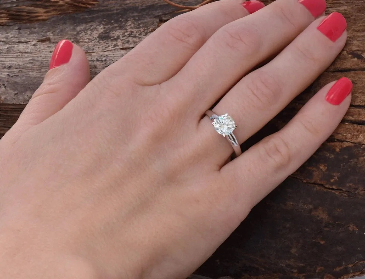 Solitaire ring 1 carat-Diamond Engagement Ring-Diamond Solitaire-Gold Ring-Promise ring-Art deco ring-Custom Ring-Classic Round Shape Ring