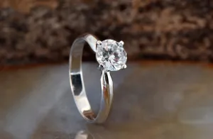 Solitaire ring 1 carat-Diamond Engagement Ring-Diamond Solitaire-Gold Ring-Promise ring-Art deco ring-Custom Ring-Classic Round Shape Ring