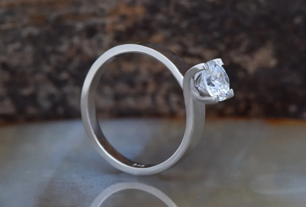 Solitaire ring 1 carat-Gold Solitaire Ring-Diamond Solitaire-Solid gold ring-Promise ring-Art deco ring-Custom Ring-Bridal ring-Round halo