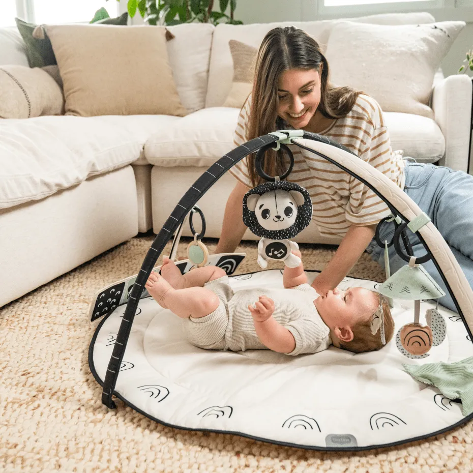 Tiny Love Developmental Gymini - Black & White