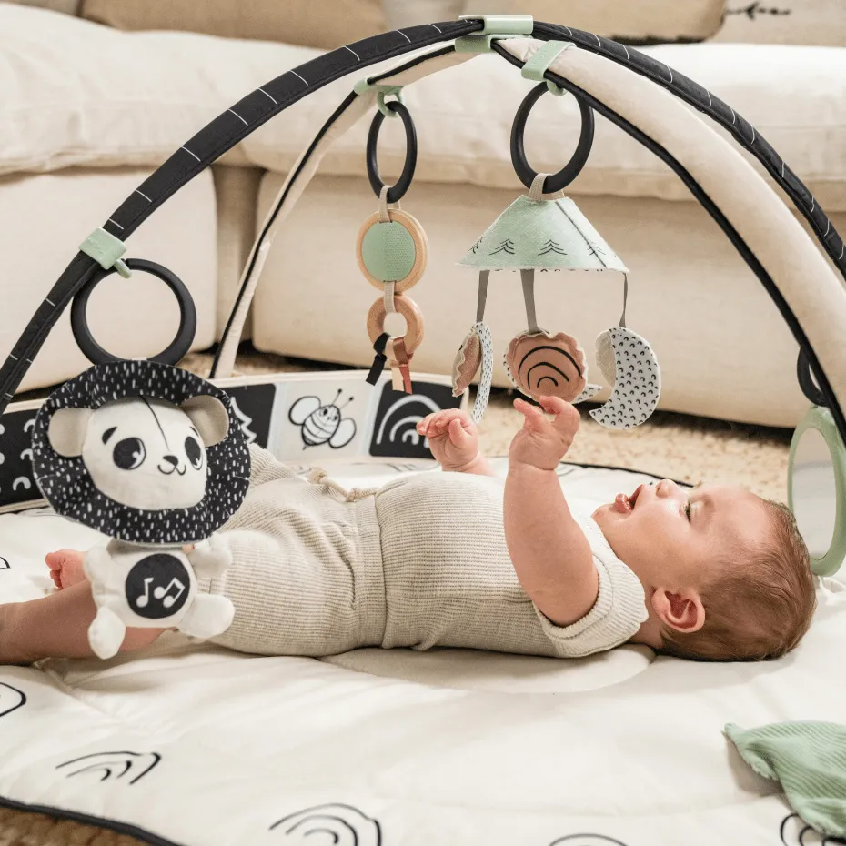 Tiny Love Developmental Gymini - Black & White