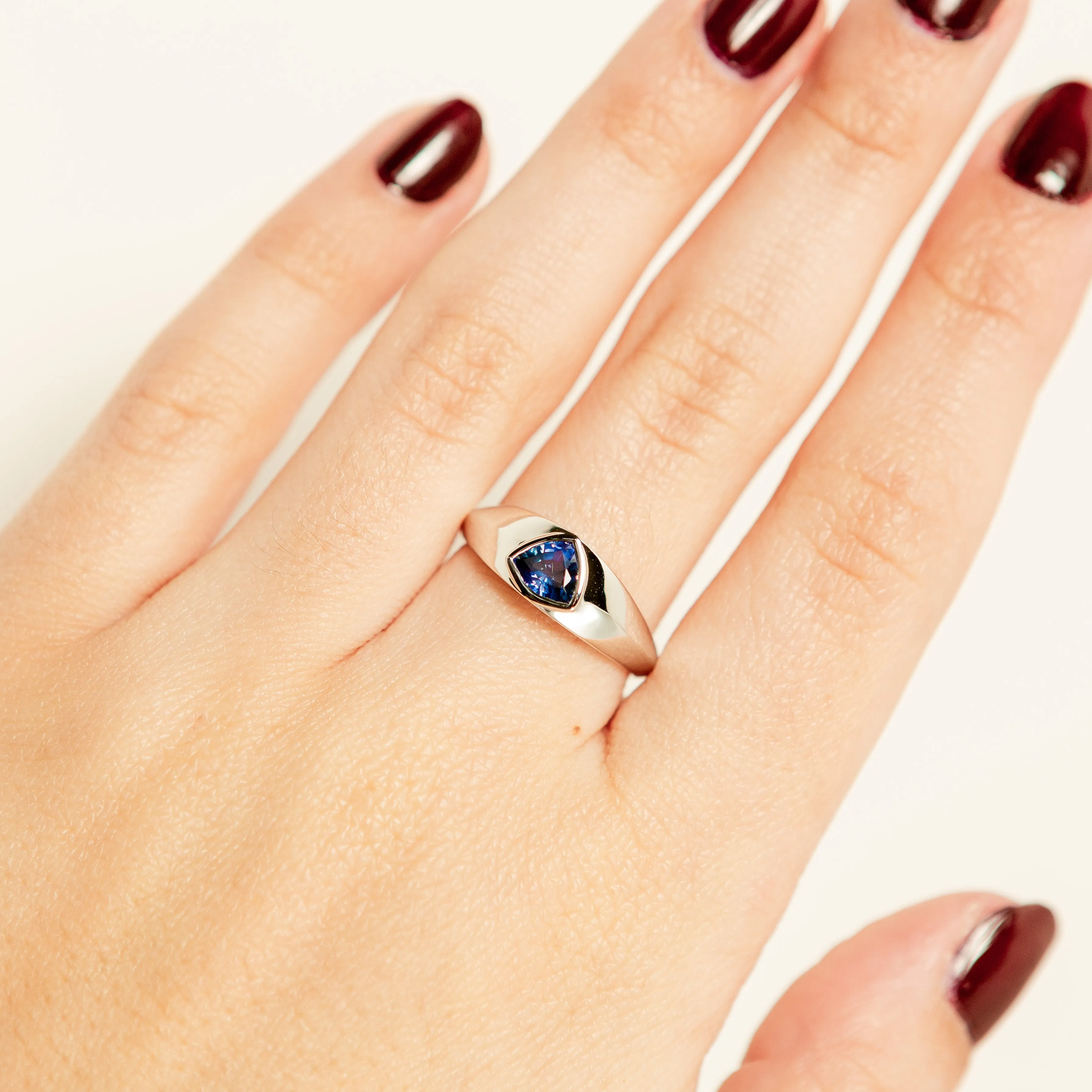 Tunduru Sapphire Signet Ring in 14k White Gold