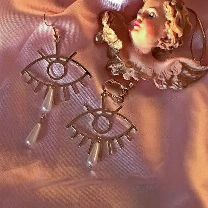 UNIQUE DESIGN TASSEL EARRINGS UB98210