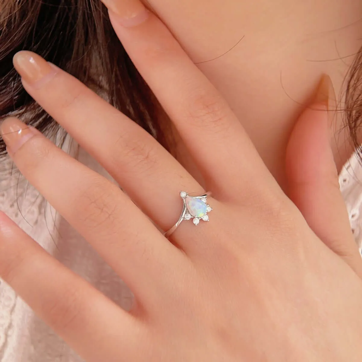 V-shaped Beautiful Opal Ring for Women