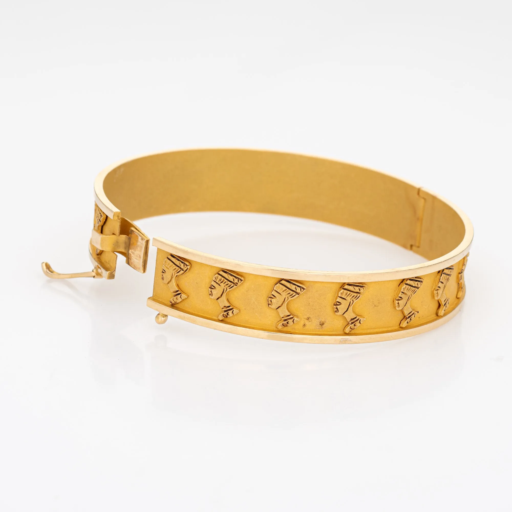 Vintage Nefertiti Bracelet 18k Yellow Gold Egyptian Jewelry 7" Bangle Estate
