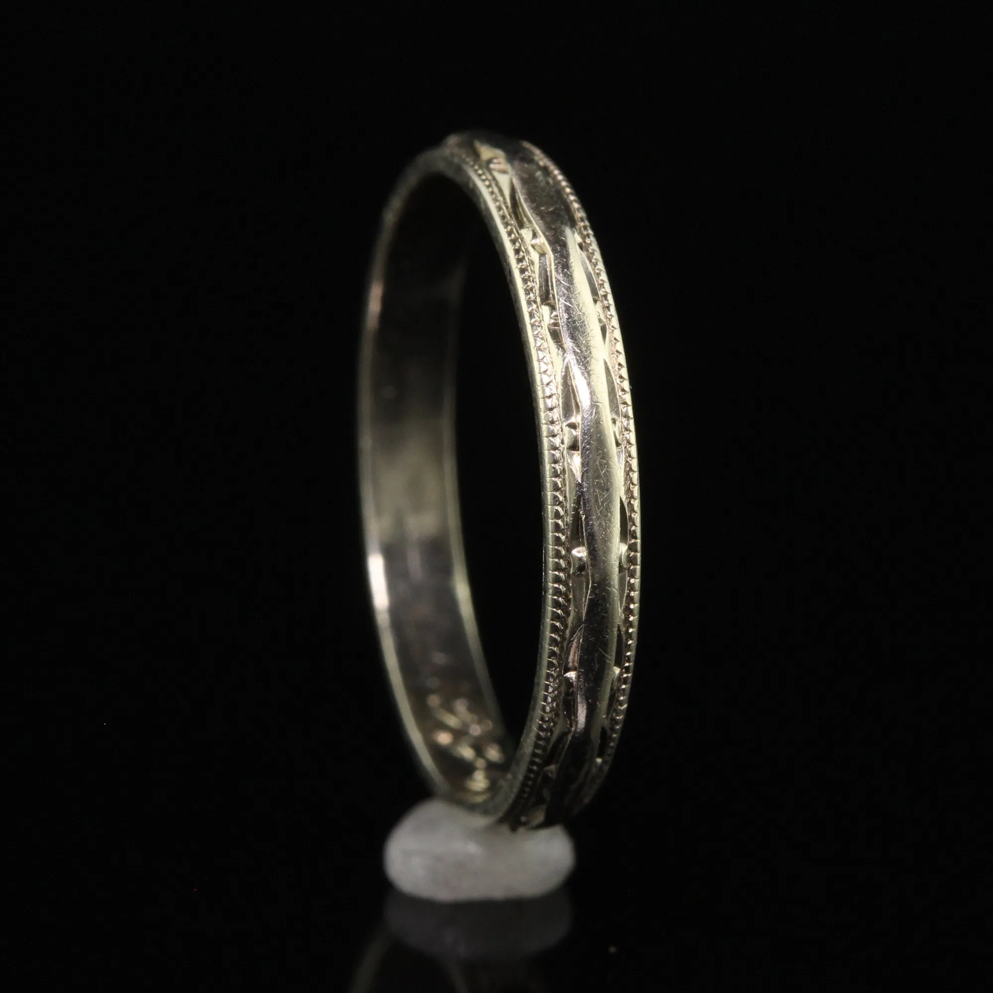 Vintage Retro Everlove 14K White Gold Engraved Wedding Band - Size 6