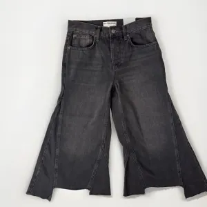 We The Free Jeans Womens Size 25 Ripple Wide Leg Crop Black NEW Boho Indie
