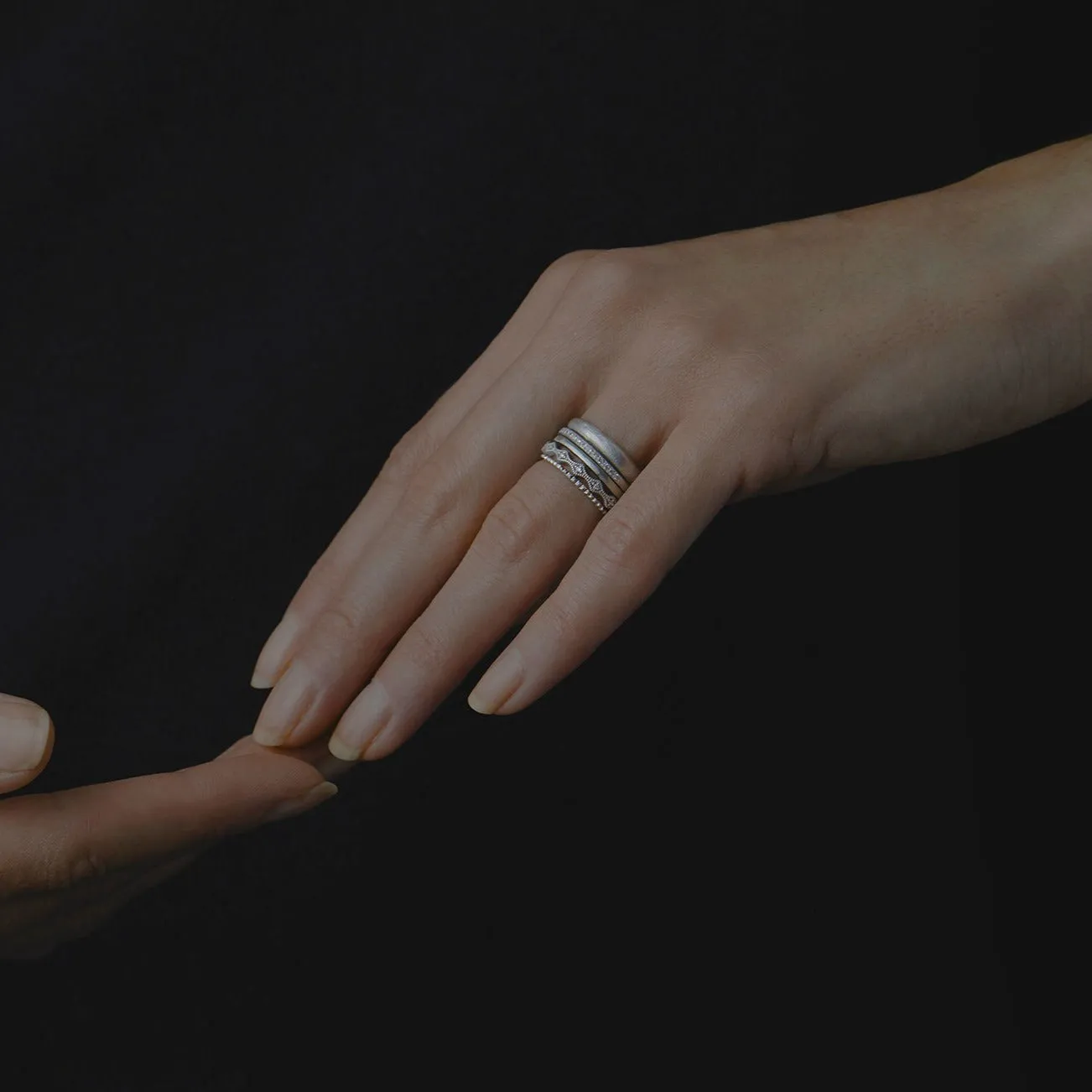White Diamond Kite Eternity Band | R9301W