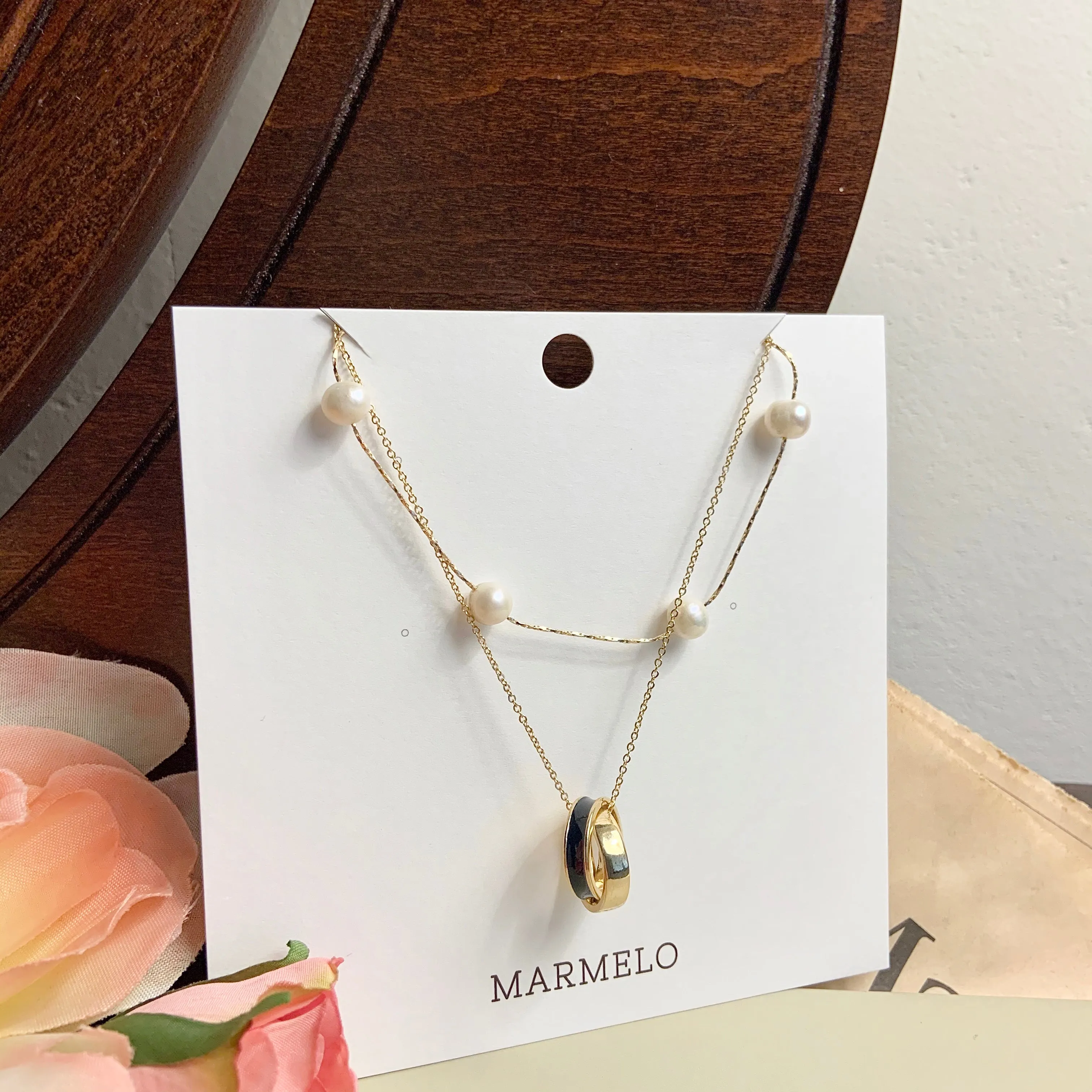 White Green Navy Interlocking Double Rings Pendant Necklace