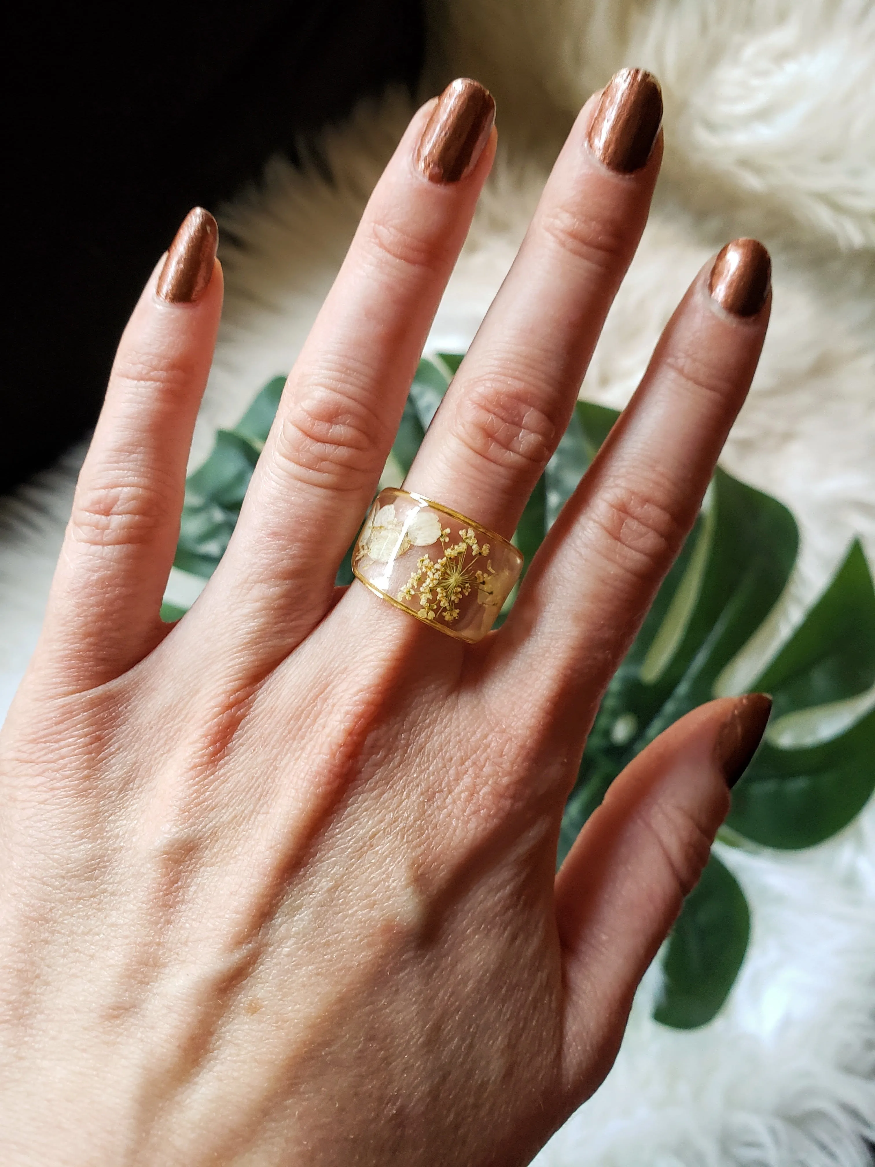 Wide Floral Ring - Orange or Cream
