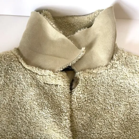 ZARA Shearling Terry Faux Overshirt Shacket in Tan Light Green Size M